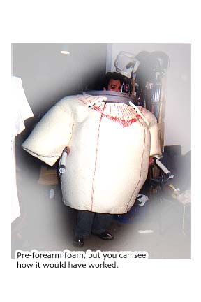 b08